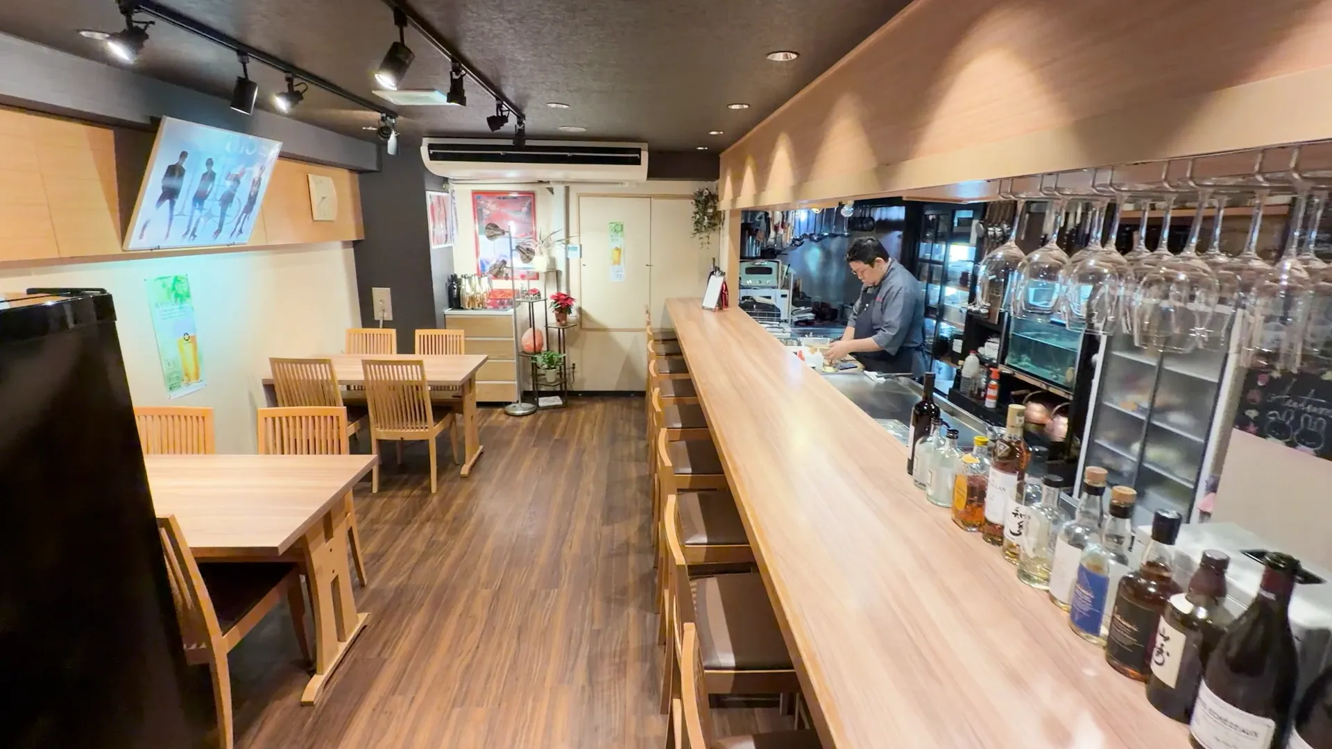 輝てるBOUZ 内観