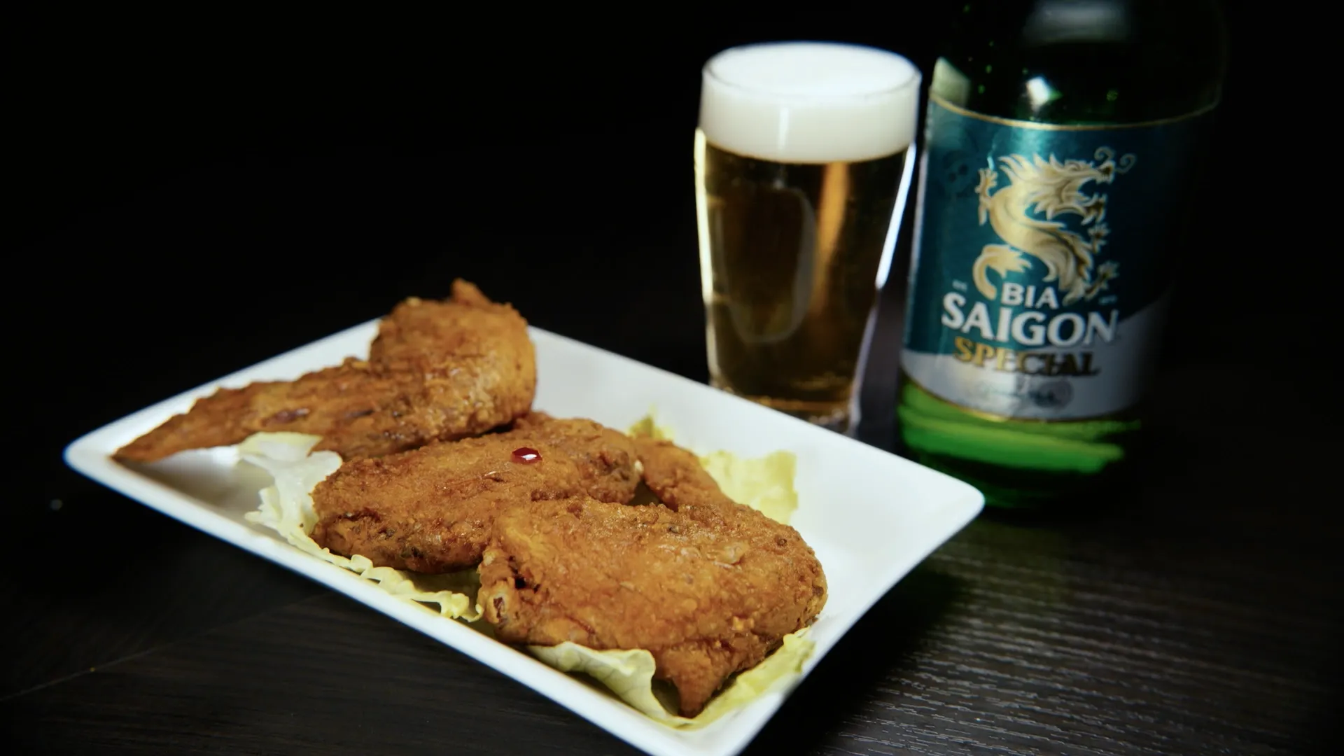 ベトナムレストラン ROB PHOTONS（ロブフォートンズ） 外観