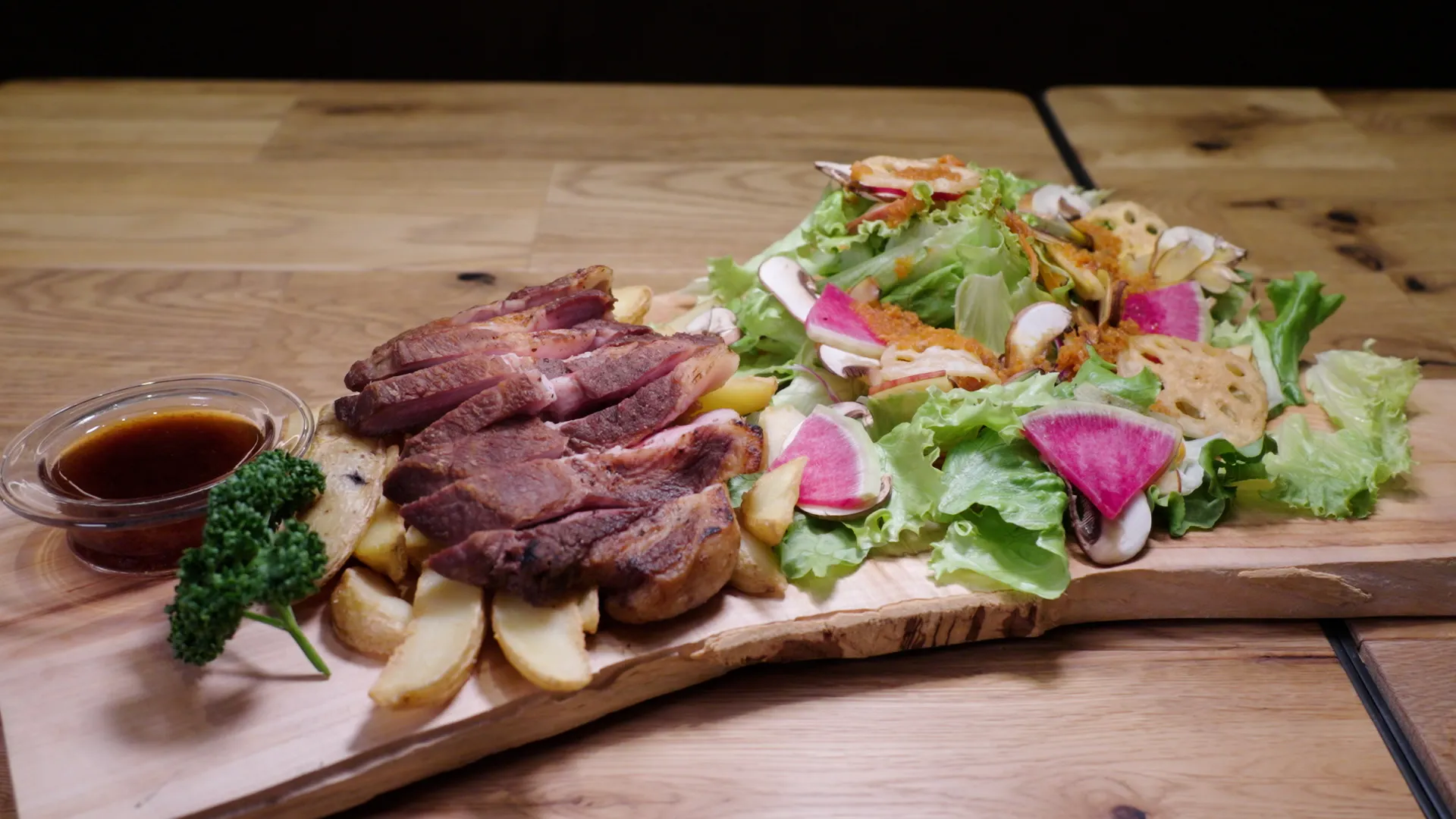 BAGLE＆BEER Lit work place 盛岡駅店 料理